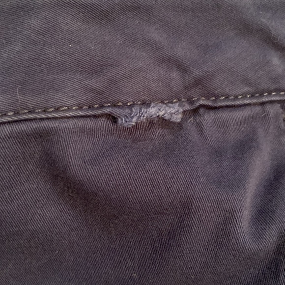 St. John’s Bay 22 Chino pants - Picture 5 of 8